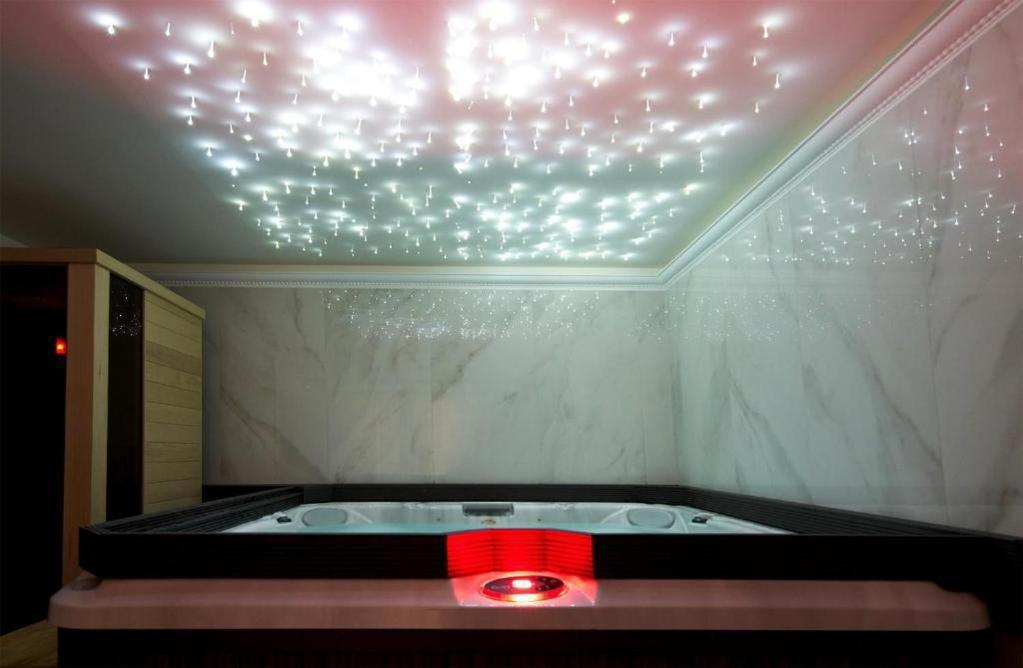 Jacuzzi Spa Prestige 克拉科夫 外观 照片